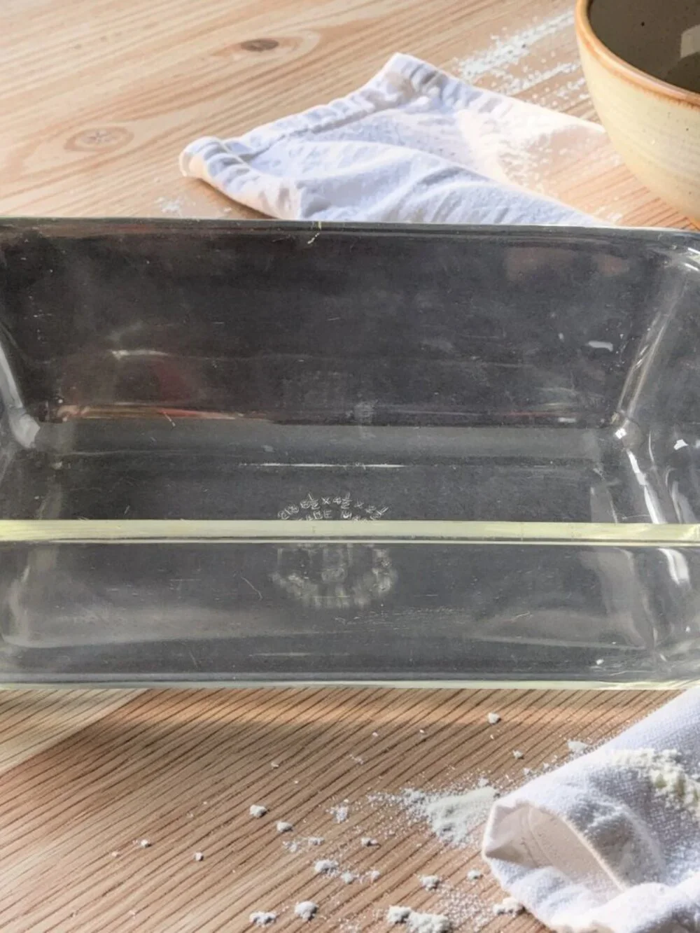 Vintage Pyrex DD-1 Clear 8.5